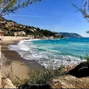 Casa Della Bella Vita. Sea View Appartement. Appartamento Bordighera